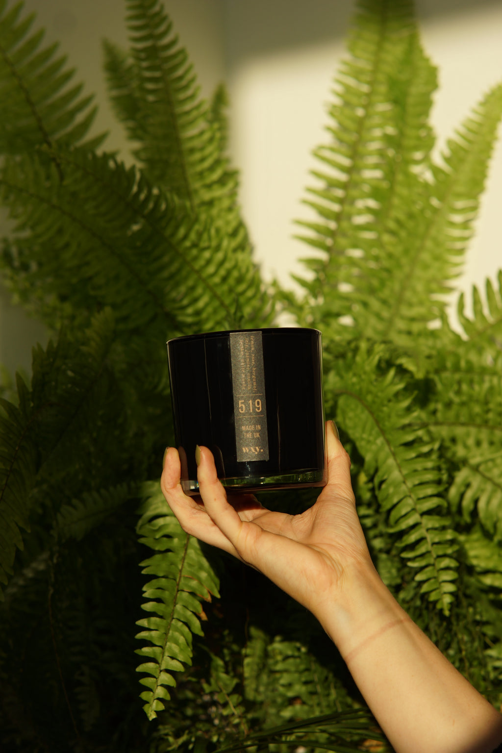 Umbra Candle
