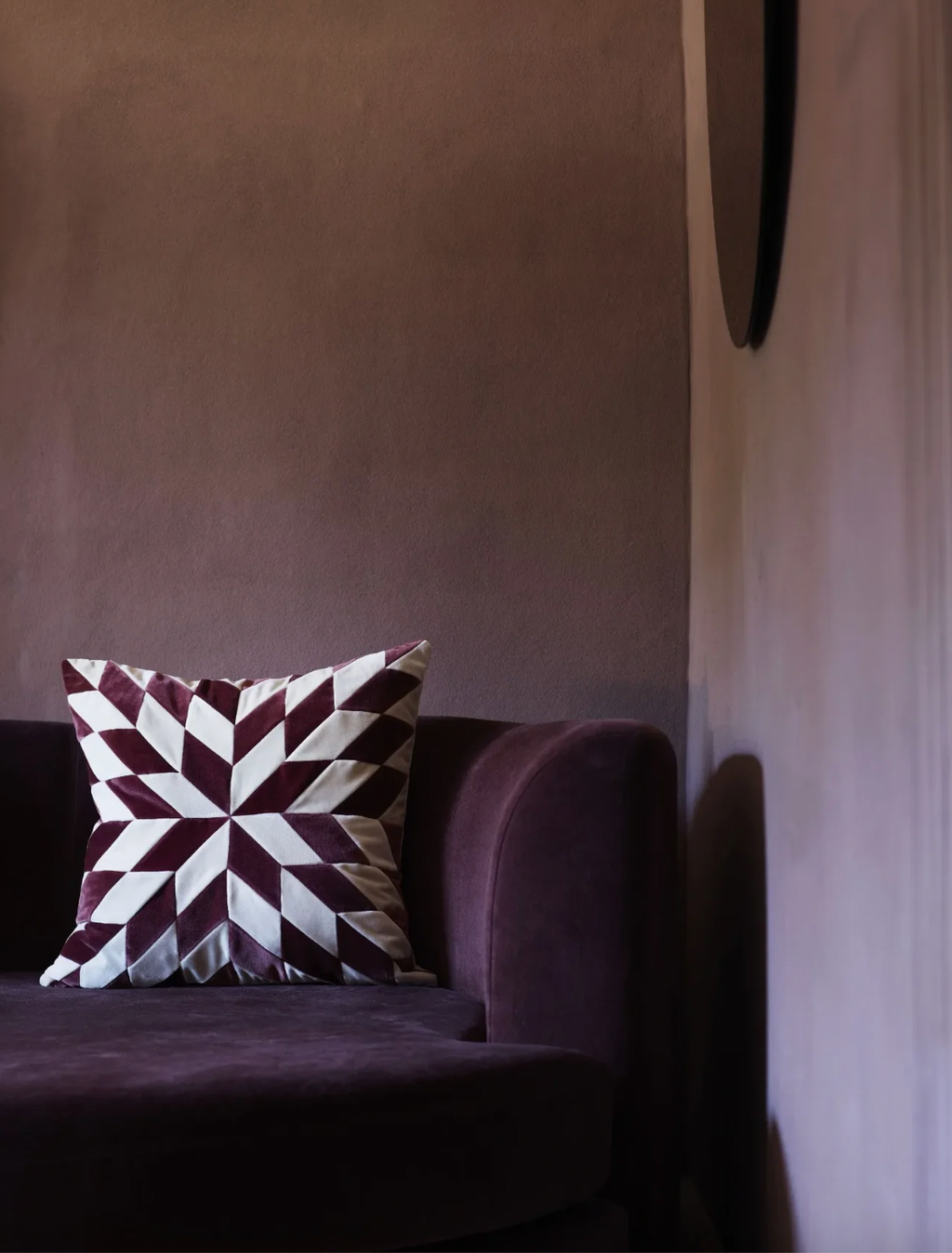 Nova Cushion